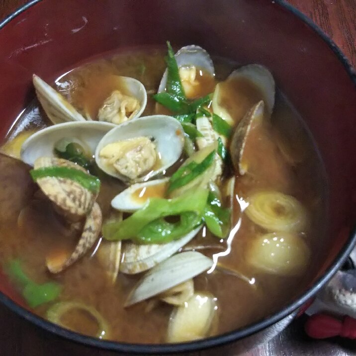 旨味凝縮!母の日にホッと☆あさりの味噌汁